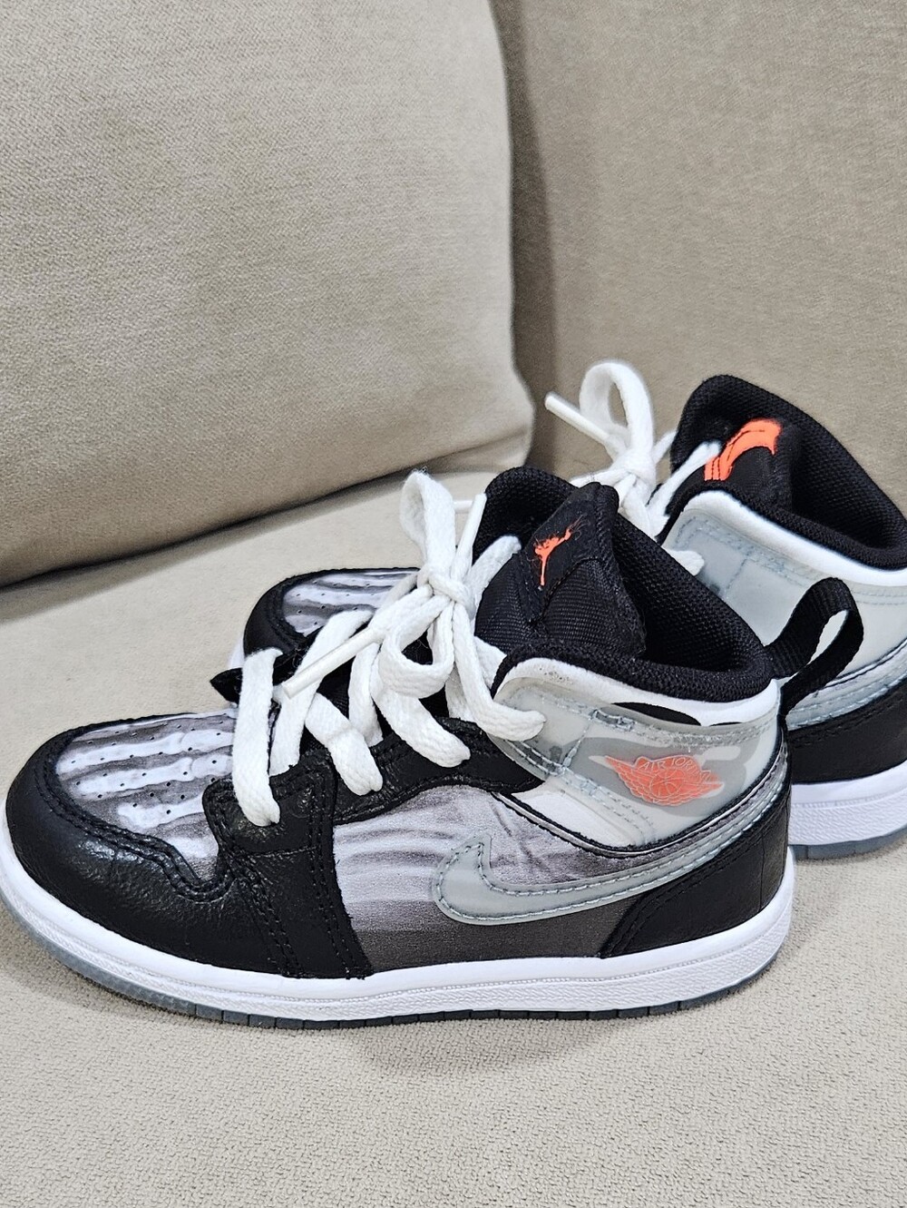 Jordan 1 Mid X-Ray Kids Black and White High-Top Basketball Sneakers - Youth